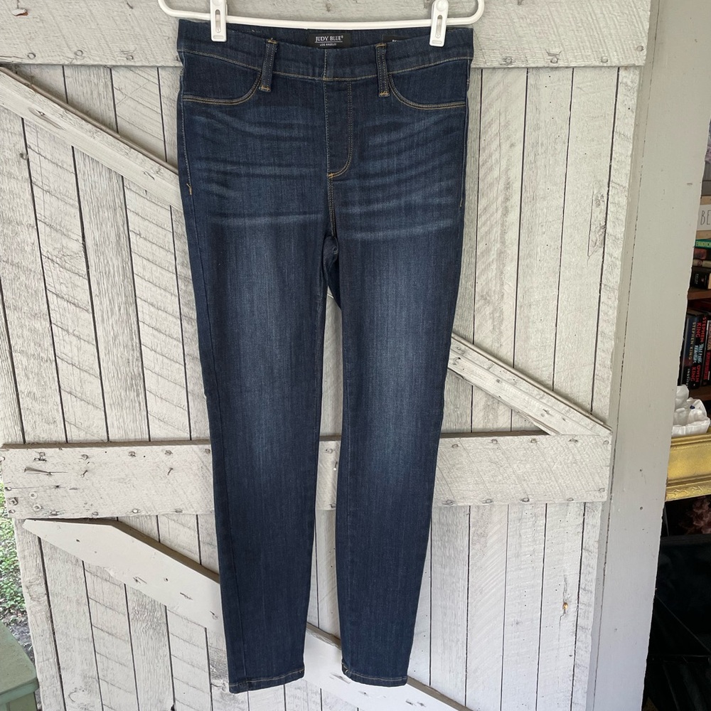 Judy Blue Pull On Skinny Fit Jeans size 29